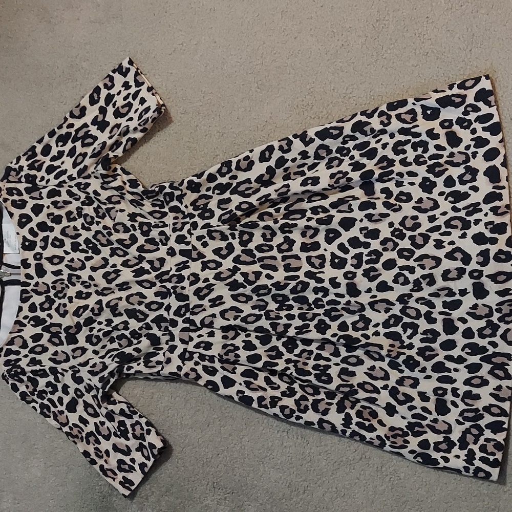 Kate spade, New York. Size 6. Leopard print.